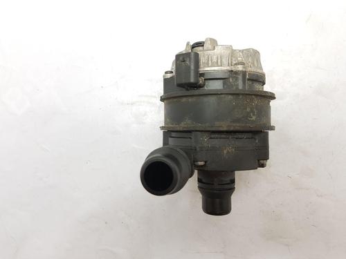 Used Auxiliary water pump BMW 2 Coupe (F22, F87) M 240 i (340 hp) 29292774