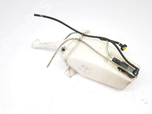 Used Windscreen washer tank NISSAN MICRA IV (K13K, K13KK) 1.2 (80 hp) 30402772