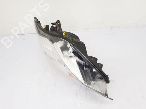 Used Right headlight Right headlight FORD KUGA I 2.0 TDCi 4x4 (163 hp) 36558067 36558067