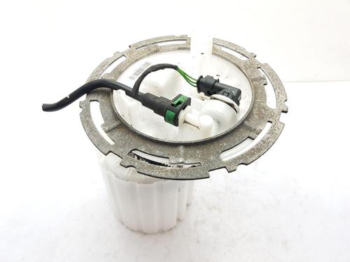 Used Fuel pump MERCEDES-BENZ GLA-CLASS (X156) GLA 200 (156.943) (156 hp) 22658557
