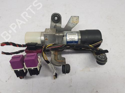 BP30628129O1 main image