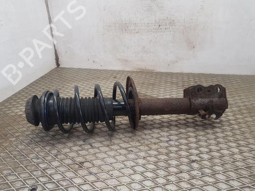 Højre fortil støddæmper TOYOTA YARIS (_P13_) 1.3 (NSP130_, NSP130) (99 hp) 29597657