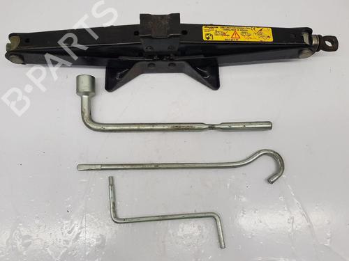 Used Jack Kit Jack Kit HONDA CR-V II (RD_) 2.0 (RD5) (150 hp) 34042686 34042686