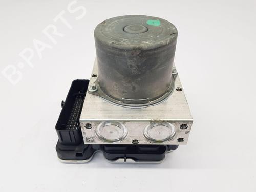 Used ABS pump TOYOTA YARIS (_P21_, _PA1_, _PH1_) 1.5 Hybrid (MXPH10, MXPH11) (116 hp) 32198790