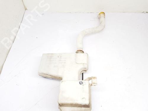Used Windscreen washer tank VAUXHALL VIVARO B Van (X82) 1.6 CDTi (95 hp) 30796111