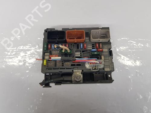 fuse-box-peugeot-partner-box-bodympv-2008-30330783 main image