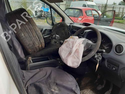 Gear lever PEUGEOT PARTNER Box Body/MPV 1.6 HDi 16V | BP22668110M90 