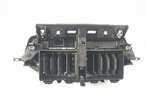 Climate control PEUGEOT 208 II (UB_, UP_, UW_, UJ_) 1.2 PureTech 100 | BP29597870I5 