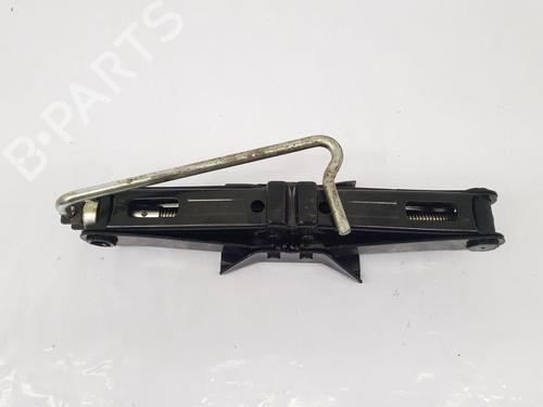 Used Jack Kit Jack Kit NISSAN NOTE (E11, NE11) 1.5 dCi (90 hp) 35967031 35967031