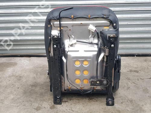 Right front seat MAZDA MX-5 II (NB) 1.6 16V (NB6C) | BP32846933C16  - Image 41