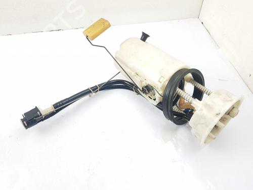 Used Fuel pump MERCEDES-BENZ M-CLASS (W163) ML 270 CDI (163.113) (163 hp) 30764934