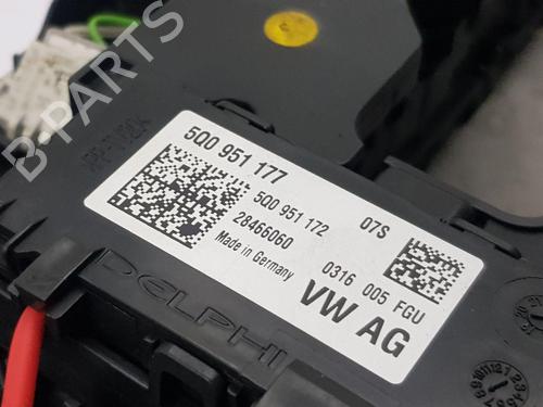 Kabinelys AUDI A4 B9 (8W2, 8WC) 1.4 TFSI | BP31864252I8