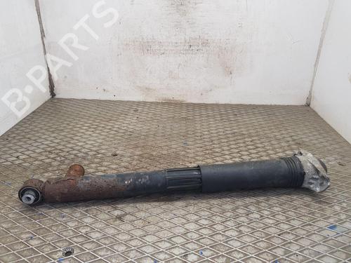 Used Right rear shock absorber VW GOLF VII (5G1, BQ1, BE1, BE2) 2.0 GTI (220 hp) 29343097