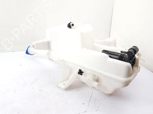 Windscreen washer tank VOLVO V40 Hatchback (525) T3 | BP30264452C113 