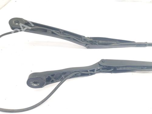 Front windshield wiper arm TESLA MODEL 3 (5YJ3) EV AWD | BP40220395C143 - Image 6