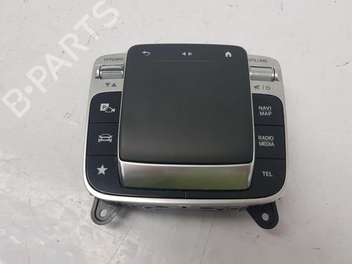 switch-mercedes-benz-a-class-w177-2018-34042891 main image