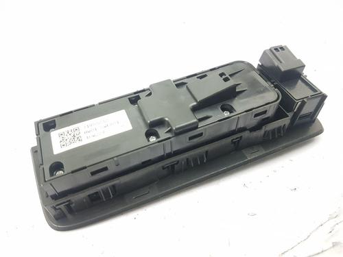 Right front window switch VOLVO V40 Hatchback (525) T2 | BP32375141I26