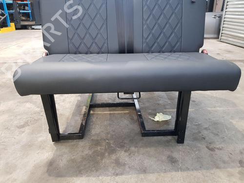 Rear seat VW TRANSPORTER T5 Van (7HA, 7HH, 7EA, 7EH) 2.0 TDI | BP31864337C17