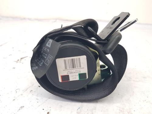 Used Rear center seatbelt Rear center seatbelt 38272128 38272128