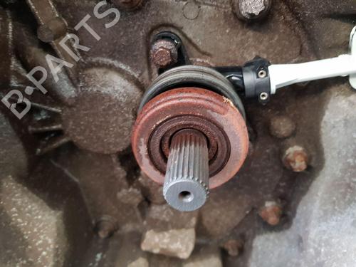 Gearbox RENAULT TWINGO III (BCM_, BCA_) 1.0 SCe 70 | BP30138054M3 - Image 10