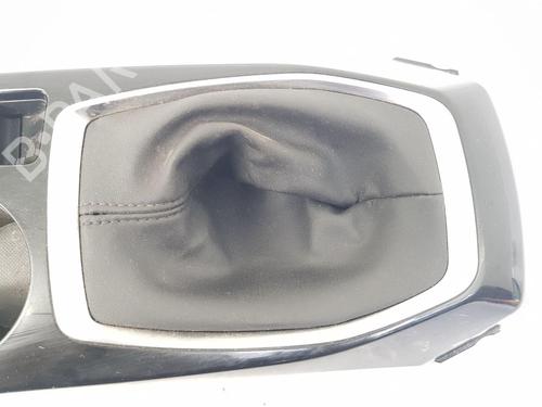 Cup/Object holder PEUGEOT 2008 II (UD_, US_, UY_, UJ_, UR_, UC_) 1.2 PureTech 100 (USHNK) | BP28362947I37 