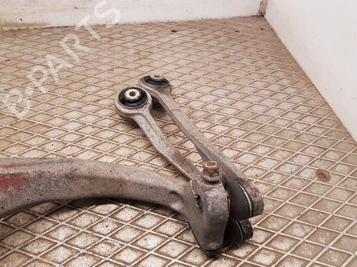 Venstre Styrespindel Lejehus AUDI A4 B8 Avant (8K5) 2.0 TDI quattro | BP30914795M25