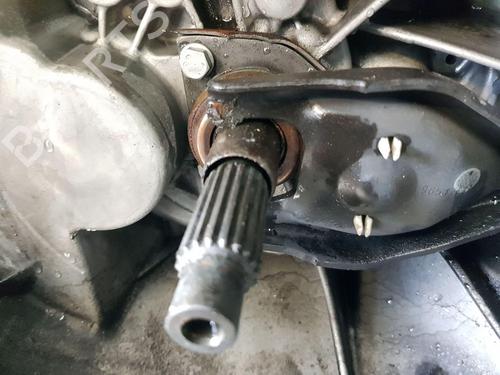 Gearbox VAUXHALL CORSA Mk V (F) 1.5 | BP30137986M3