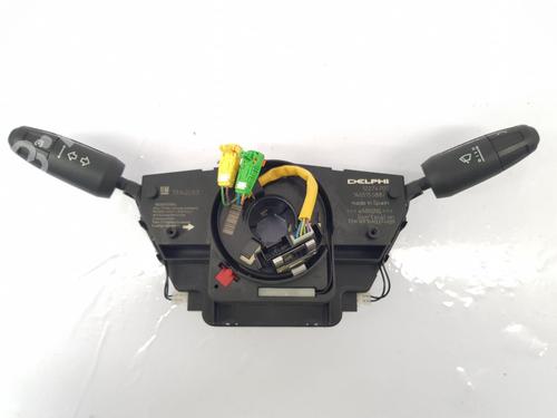 steering-column-stalk-vauxhall-corsa-mk-iii-d-s07-2006-2007-2008-2009-2010-2011-2012-2013-2014-32127653 main image