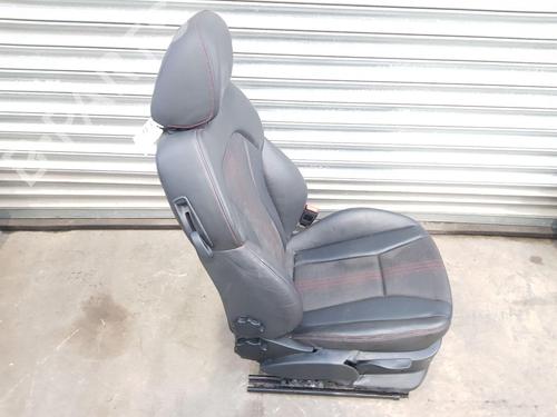 Right front seat AUDI A1 (8X1, 8XK) S1 quattro | BP23332150C16 