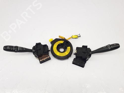 Comutador piscas / escovas Comutador piscas / escovas KIA PICANTO I (SA) 1.1 (65 hp) 36364694 36364694