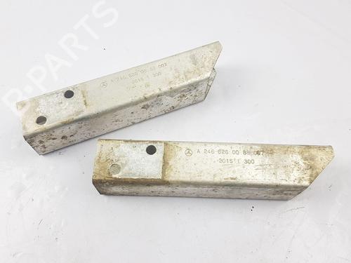 Used Support MERCEDES-BENZ A-CLASS (W176) A 200 CDI / d (176.008) (136 hp) 30796160