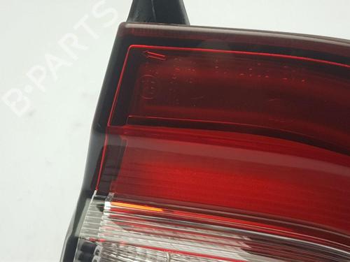 Right tailgate light MASERATI LEVANTE SUV (M161) 3.0 D Q4 | BP34639318C80 - Image 10