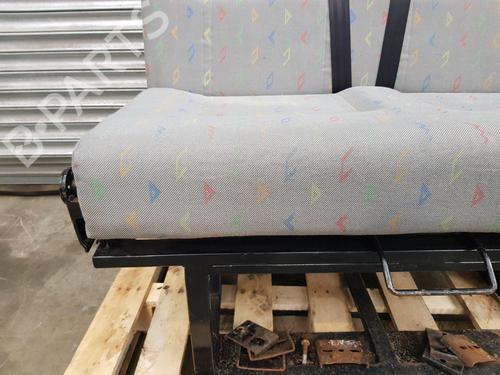 Sæde Bagtil VW TRANSPORTER T5 Van (7HA, 7HH, 7EA, 7EH) 1.9 TDI | BP31864158C17