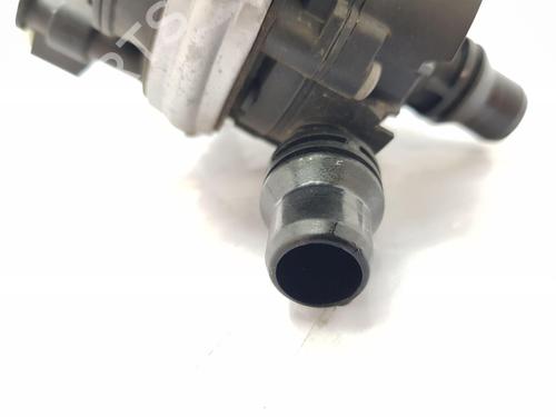 Auxiliary water pump MERCEDES-BENZ C-CLASS (W205) C 200 EQ Boost (205.077) | BP28137174M111 