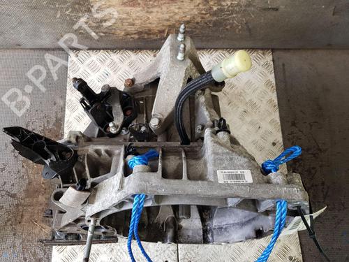 Used Gearbox DACIA SANDERO II TCe 90 (B8M1, B8MA, B8AC) (90 hp) 25463277
