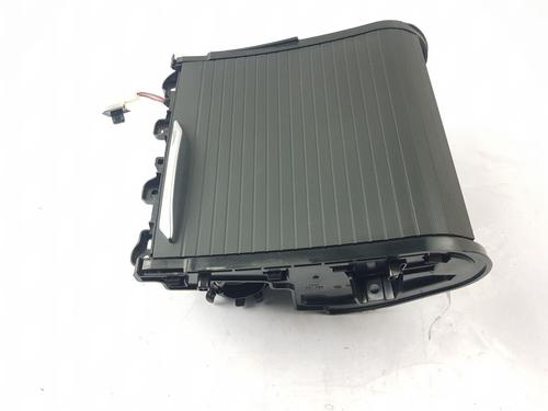 Portabicchieri/Oggetti BMW X3 (G01, F97, G08) M Competition (510 hp) 31346368