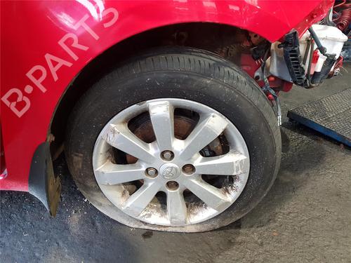 Brugte TOYOTA YARIS (_P9_)  1.33 VVT-i (NSP90_, NSP90R)  4774251
