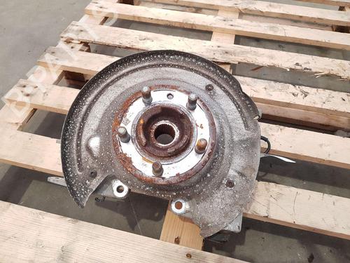 Right rear steering knuckle LAND ROVER RANGE ROVER SPORT II (L494) 3.0 SDV6 4x4 | BP22681832M28 