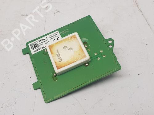 Electronic module TESLA MODEL 3 (5YJ3) EV AWD | BP33966800M83  - Image 9