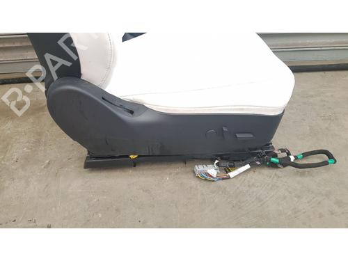 Right front seat TESLA MODEL 3 (5YJ3) EV AWD | BP33329918C16  - Image 9