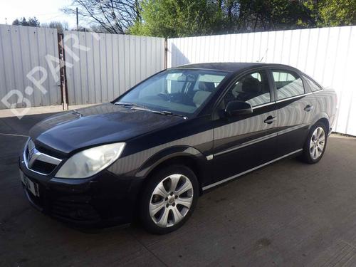 Brugte VAUXHALL VECTRA Mk II (C) GTS (Z02) 1.8 (140 hp) 4361885