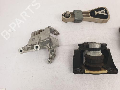 Engine mount VOLVO V90 II Estate (235) D4 | BP23250362M89 - Image 6
