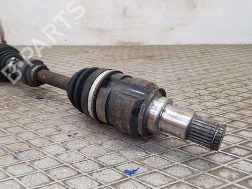 Left front driveshaft TOYOTA AURIS (_E18_) 1.8 Hybrid (ZWE186_, ZWE186R) | BP26692599M38 