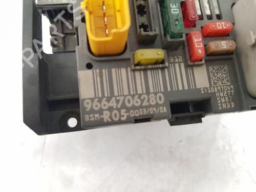 Fuse box CITROËN BERLINGO Box Body/MPV (B9) 1.6 HDi 75 | BP33677723E1  - Image 7
