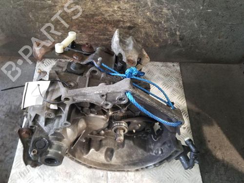 Used Gearbox Gearbox CITROËN C3 II (SC_) 1.1 i (60 hp) 39974899 39974899