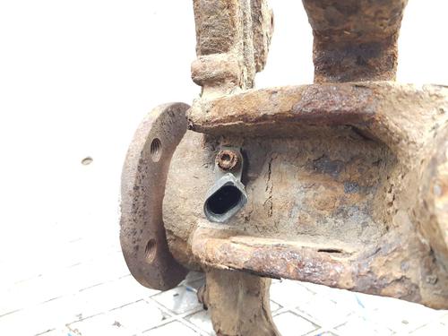 Left front steering knuckle SKODA FABIA I (6Y2) 1.4 TDI | BP23212464M25 