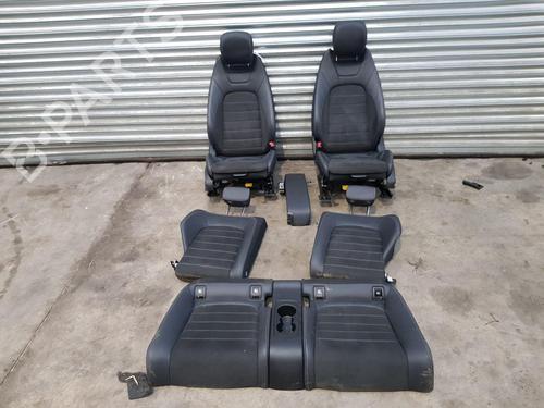 Stol høyre foran MERCEDES-BENZ C-CLASS Coupe (C205) C 200 EQ Boost (205.377) (184 hp) 32097808