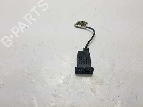 Used Electronic module NISSAN QASHQAI II SUV (J11, J11_) 1.3 DIG-T (140 hp) 28029541