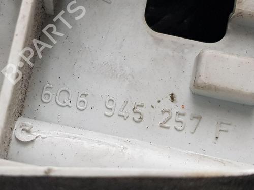 Left taillight VW POLO (9N_, 9A_) 1.2 | BP28119885C34 