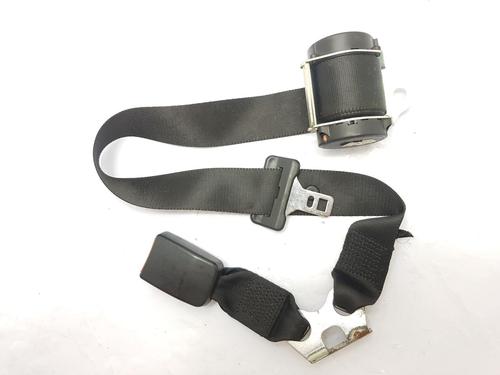 Used Rear center seatbelt FORD FIESTA V (JH_, JD_) 1.6 16V (100 hp) 29514376